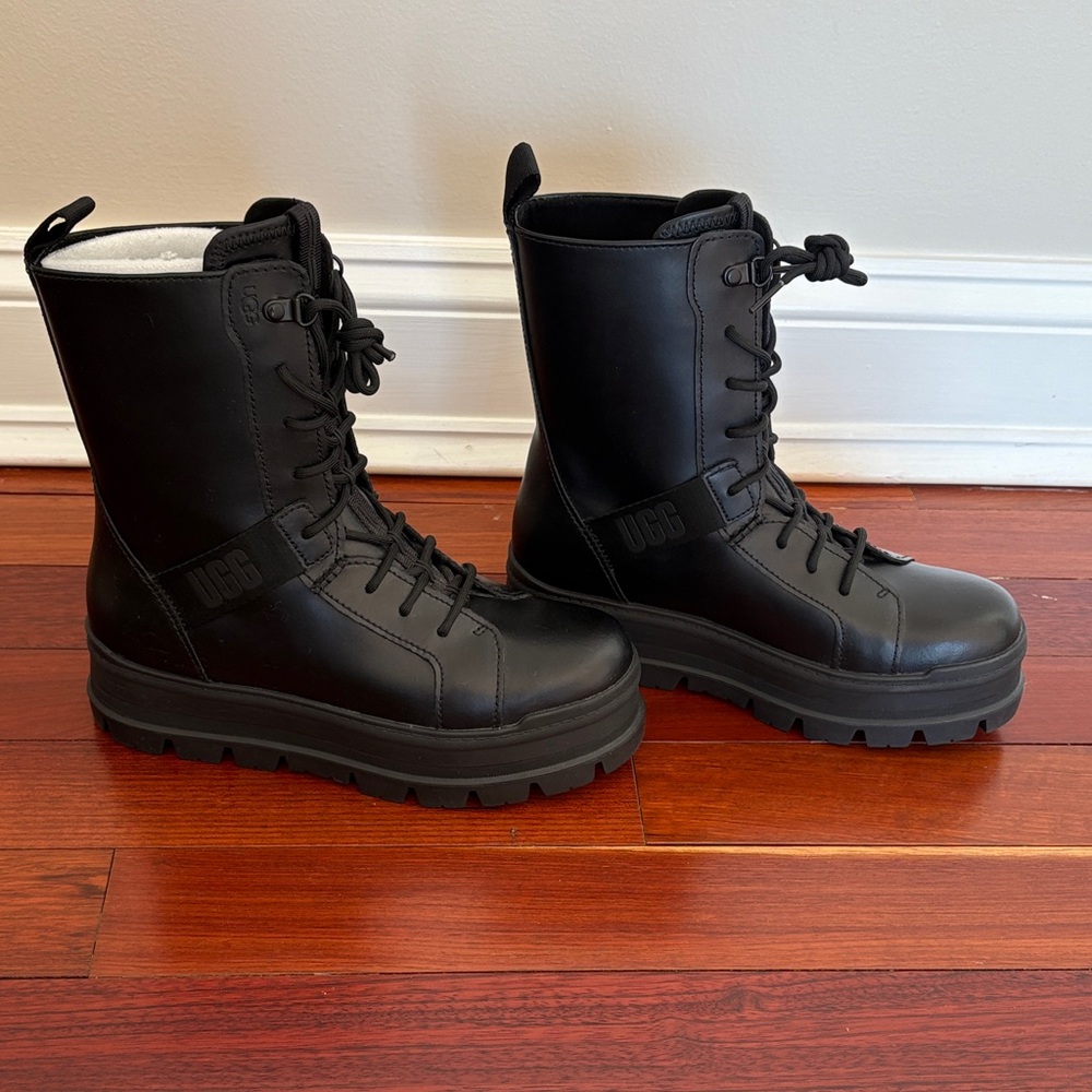 UGG® • Sheena Combat Boots • Brand New - Picture 3 of 6